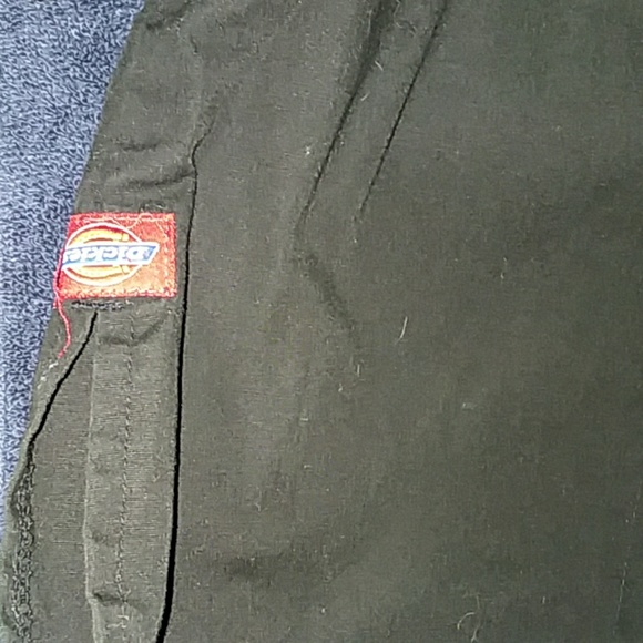 Scrub top - Picture 2 of 3